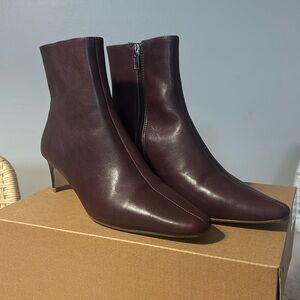 Steve Madden delvie boot in brown/red leather size 7.5